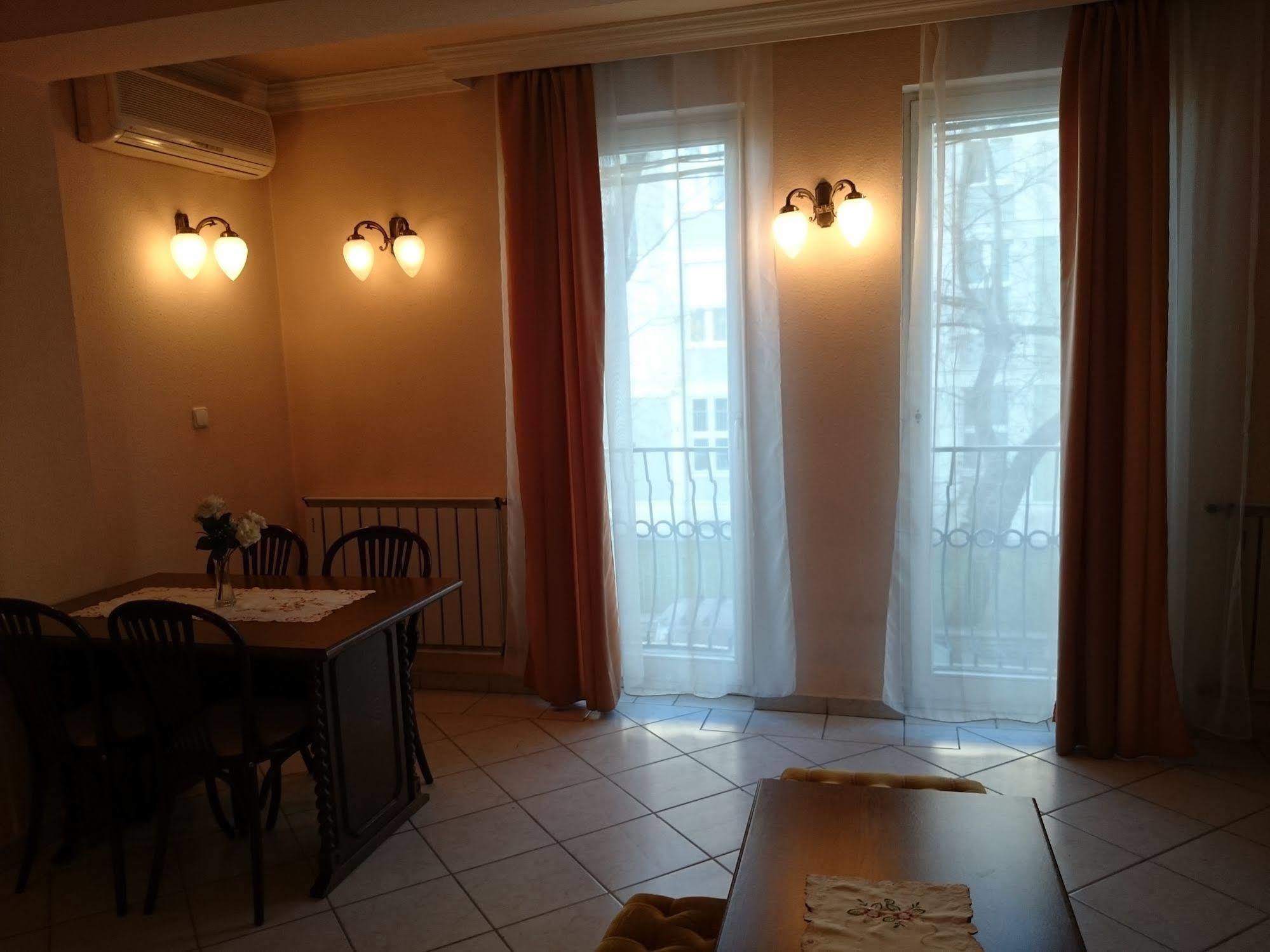 Hotel Happy Apartments Budapest Eksteriør billede
